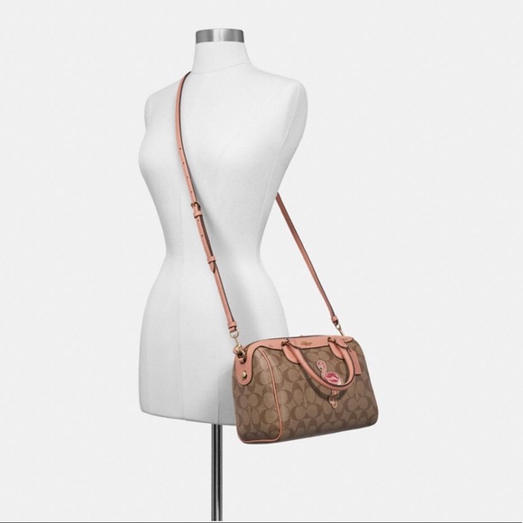 💥SALE!!💥🐎Coach Mini Bennett Flamingo - Picture 2 of 3